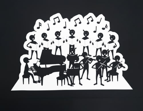 AI Design for Grupo de pessoas a cantar, coro musical com partituras, Instrumentos sao o piano e o violino. Estilo mais de coro com duas filas de pessoas