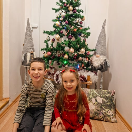 AI Design for enhance quality of this photo