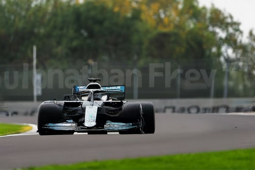 AI Design for fill the masked area naturally