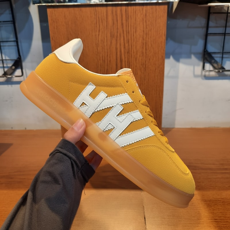 change the white line tu be H word