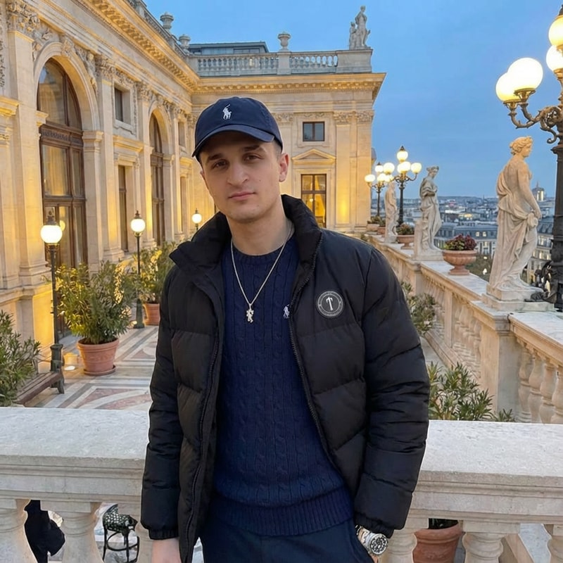 Adj rám 1 ralph lauren sapkát hátra forditva adj rám 1 ralph lauren kötött pulóvert és valami fancy helyen ájjak